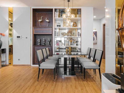 D'. Le Roi Soleil, Vietnam D'. Le Roi Soleil, Vietnam