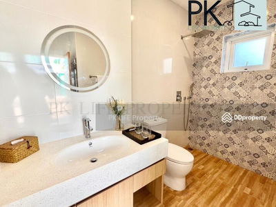 Housing in Kathu, Thailand Housing in Kathu, Thailand