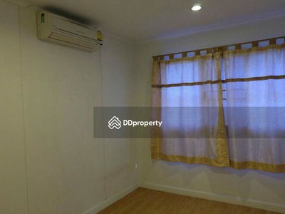 Lumpini ville prachachuen-Phongphet 2 (Lumpini ville Prachachuen-Phongphet 2), Bangkok, Thailand Lumpini ville prachachuen-Phongphet 2 (Lumpini ville Prachachuen-Phongphet 2), Bangkok, Thailand