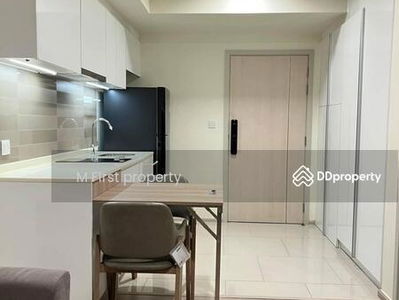 Maestro 03 Ratchada-Rama 9, Bangkok, Thailand Maestro 03 Ratchada-Rama 9, Bangkok, Thailand