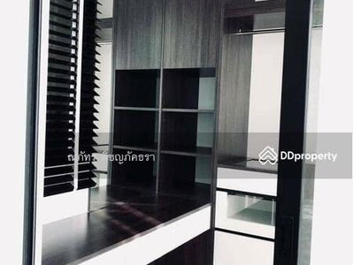 Life Asoke, Bangkok, Thailand Life Asoke, Bangkok, Thailand