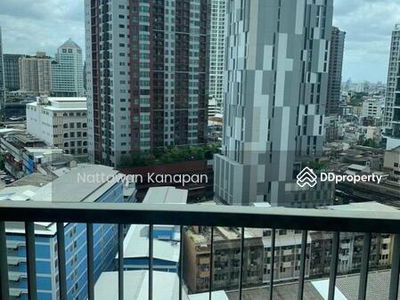 Life Sukhumvit 48, Bangkok, Thailand Life Sukhumvit 48, Bangkok, Thailand