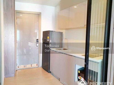 Life Asoke-Rama 9, Bangkok, Thailand Life Asoke-Rama 9, Bangkok, Thailand