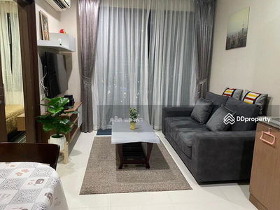 Housing in Si Racha, Thailand Housing in Si Racha, Thailand