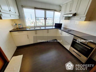 Regent on The Park 3 Condominium, Bangkok, Thailand Regent on The Park 3 Condominium, Bangkok, Thailand