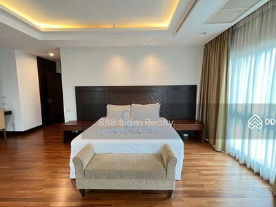 Royal Residence Park, Bangkok, Thailand Royal Residence Park, Bangkok, Thailand