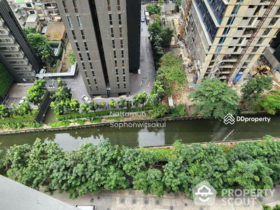 Life Asoke-Rama 9, Bangkok, Thailand Life Asoke-Rama 9, Bangkok, Thailand