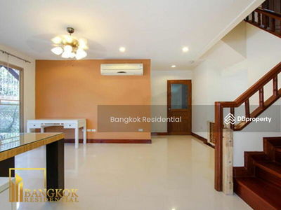 House in Compound, Bangkok, Thailand House in Compound, Bangkok, Thailand