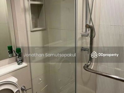 Life Asoke-Rama 9, Bangkok, Thailand Life Asoke-Rama 9, Bangkok, Thailand