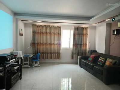 Gehäuse In Nha Be, Vietnam Gehäuse In Nha Be, Vietnam