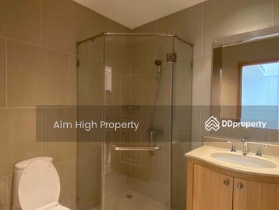 The Empire Place, Bangkok, Thailand The Empire Place, Bangkok, Thailand