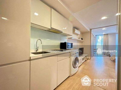 LIV@49, Bangkok, Thailand LIV@49, Bangkok, Thailand