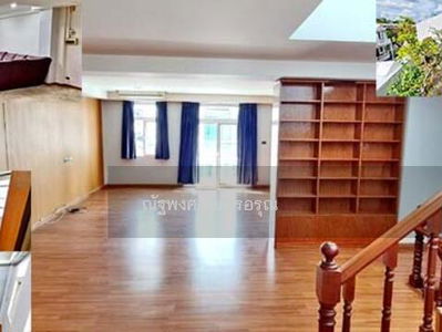 St. Andrew's School (1.5 km.), BTS Phra Khanong (2.5 km.), Bangkok, Thailand St. Andrew's School (1.5 km.), BTS Phra Khanong (2.5 km.), Bangkok, Thailand