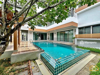 Chalong Miracle Lakeview, Phuket, Thailand Chalong Miracle Lakeview, Phuket, Thailand