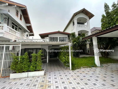 10400, Bangkok, Thailand 10400, Bangkok, Thailand