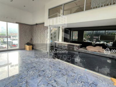 Supalai Park Ratchayothin, Bangkok, Thailand Supalai Park Ratchayothin, Bangkok, Thailand