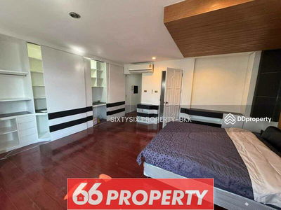 Moo Baan Chicha Castle, Bangkok, Thailand Moo Baan Chicha Castle, Bangkok, Thailand