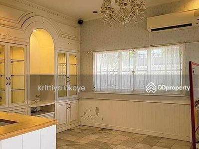 10310, Bangkok, Thailand 10310, Bangkok, Thailand