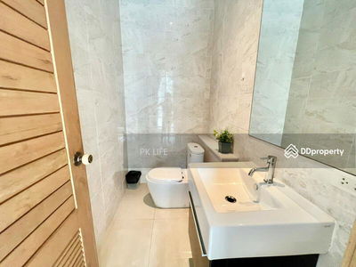 Housing in Ban Ratsada, Thailand Housing in Ban Ratsada, Thailand