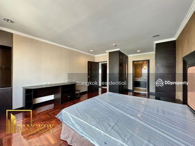 Lake Green, Bangkok, Thailand Lake Green, Bangkok, Thailand