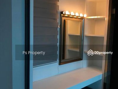 Life One Wireless, Bangkok, Thailand Life One Wireless, Bangkok, Thailand