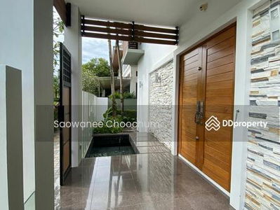 Chalong Miracle Lakeview, Phuket, Thailand Chalong Miracle Lakeview, Phuket, Thailand