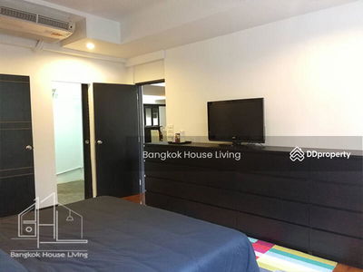 Phatana Court, Bangkok, Thailand Phatana Court, Bangkok, Thailand