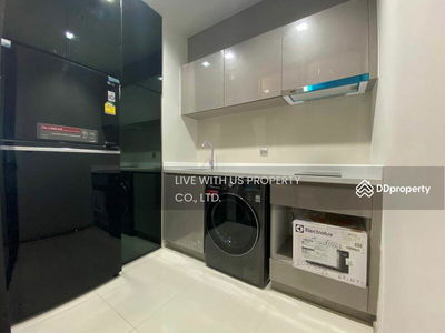 Life Asoke-Rama 9, Bangkok, Thailand Life Asoke-Rama 9, Bangkok, Thailand