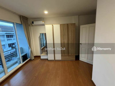 Baan Klang Muang Sathorn - Taksin2, Bangkok, Thailand Baan Klang Muang Sathorn - Taksin2, Bangkok, Thailand