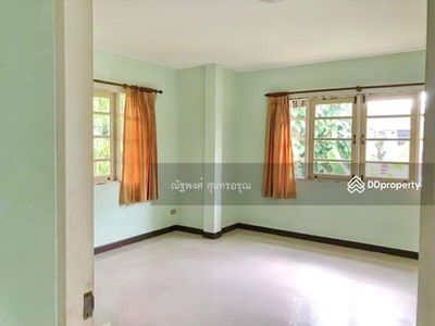 Villa Royal The Mall Bang Khae (3.5 km.), Bangkok, Thailand Villa Royal The Mall Bang Khae (3.5 km.), Bangkok, Thailand