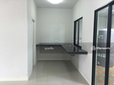 The Connect Onnut-Wongwann, Bangkok, Thailand The Connect Onnut-Wongwann, Bangkok, Thailand