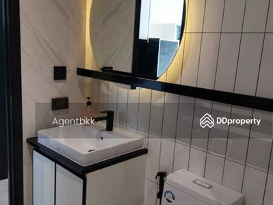 Chapter Charoennakhon–Riverside, Bangkok, Thailand Chapter Charoennakhon–Riverside, Bangkok, Thailand