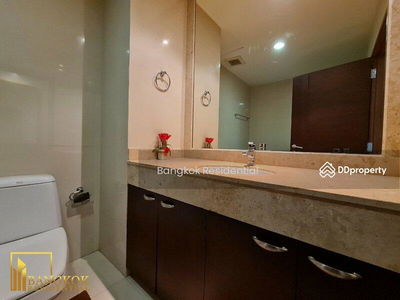 Piyathip Place, Bangkok, Thailand Piyathip Place, Bangkok, Thailand