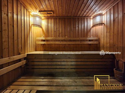 Piyathip Place, Bangkok, Thailand Piyathip Place, Bangkok, Thailand