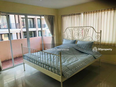 For rent, 4-story single house, Sukhumvit 31, near BTS Phrom Phong, Emporium, area 40 sq m, 4 bedrooms, 5 bathrooms, Bangkok, Thailand For rent, 4-story single house, Sukhumvit 31, near BTS Phrom Phong, Emporium, area 40 sq m, 4 bedrooms, 5 bathrooms, Bangkok, Thailand