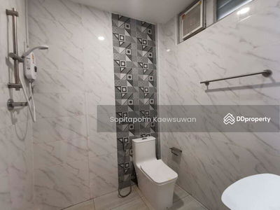 10110, Bangkok, Thailand 10110, Bangkok, Thailand