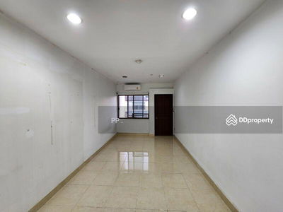 For Rent Townhome Sukhumvit 99 Near BTS Bangchak, Bangkok, Thailand For Rent Townhome Sukhumvit 99 Near BTS Bangchak, Bangkok, Thailand