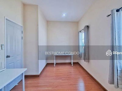 (Golden Town 3 Bangna-Suanluang), Bangkok, Thailand (Golden Town 3 Bangna-Suanluang), Bangkok, Thailand