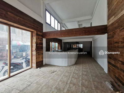 10120, Bangkok, Thailand 10120, Bangkok, Thailand