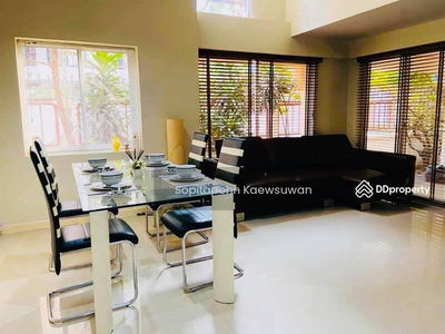 10110, Bangkok, Thailand 10110, Bangkok, Thailand