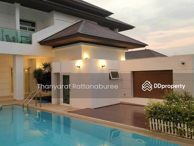 Windmill Village, Samut Prakan, Thailand Windmill Village, Samut Prakan, Thailand