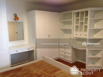 Tai Ping Towers, Bangkok, Thailand Tai Ping Towers, Bangkok, Thailand