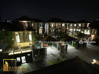 Willow 49, Bangkok, Thailand Willow 49, Bangkok, Thailand