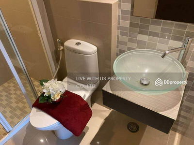 J.W. Boulevard Srivara condominium, Bangkok, Thailand J.W. Boulevard Srivara condominium, Bangkok, Thailand