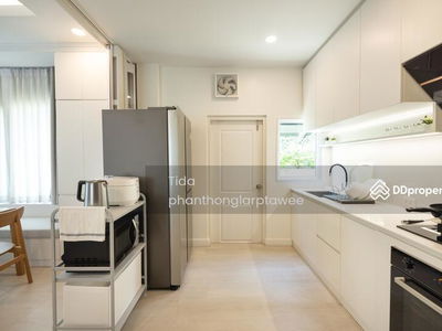 Centro Bangna-Wongwean, Bangkok, Thailand Centro Bangna-Wongwean, Bangkok, Thailand