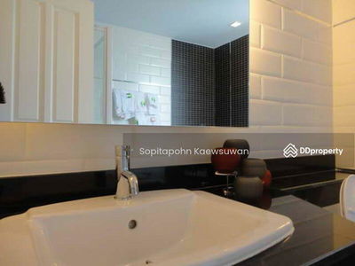 Nantiruj Tower apartment, Bangkok, Thailand Nantiruj Tower apartment, Bangkok, Thailand