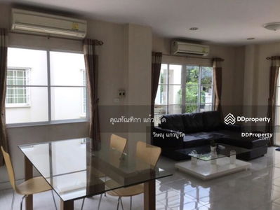 Image Place, Nakhon Pathom, Thailand Image Place, Nakhon Pathom, Thailand