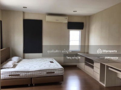 Image Place, Nakhon Pathom, Thailand Image Place, Nakhon Pathom, Thailand