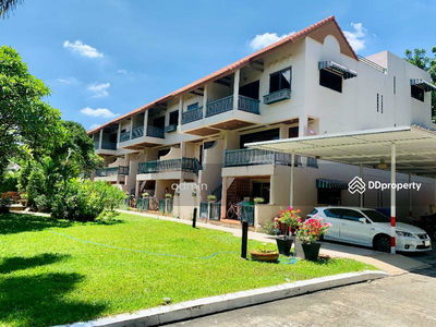 Nichada Thani, Nonthaburi, Thailand Nichada Thani, Nonthaburi, Thailand