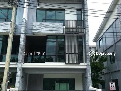 Plex Bangna, Samut Prakan, Thailand Plex Bangna, Samut Prakan, Thailand